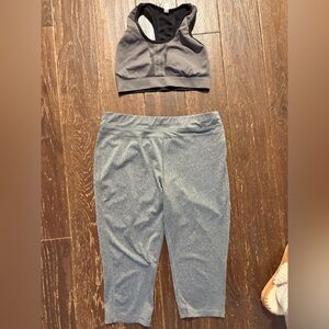 Danskin Gray Capri Leggings